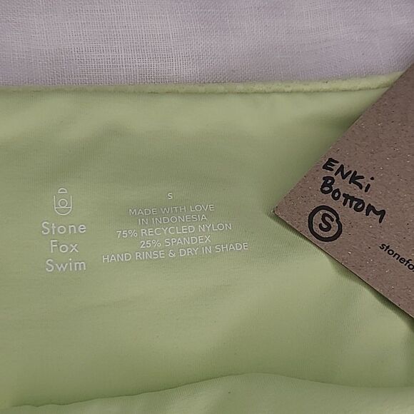 Stone Fox Swim Meadow Bikini Top Size M & Enki Bottoms in Butterfly Pique Size S - Picture 11 of 15